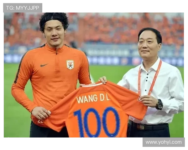 球迷球衣号码出错却获谢什科寄来全新签名版暖心故事的一段佳话传