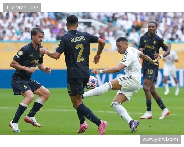 皇马客战奥林匹亚科斯大名单公布赫伊森吕迪格缺席姆巴佩领衔锋线阵容